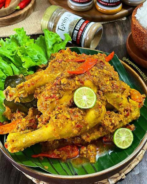 Resep Ayam Betutu Pedas Gurih dan Sedap Khas Bali 1 resep ayam betutu pedas