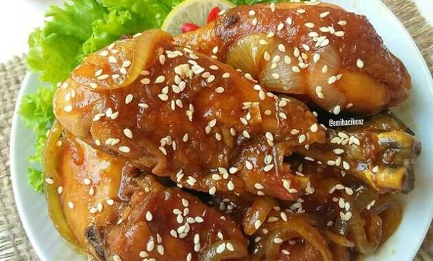 Sambal Ayam Goreng Wong Solo / Salah satu yang khas dari ayam bakar