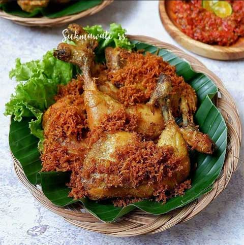 Resep Ayam Goreng Serundeng Enak dan Gurihnya Bikin Nagih 1 resep ayam goreng serundeng