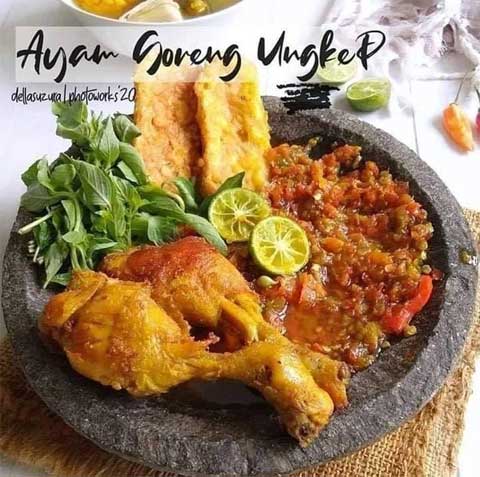 Resep Bumbu Ayam Goreng Ungkep Sederhana dan Praktis 1 bumbu ayam goreng ungkep