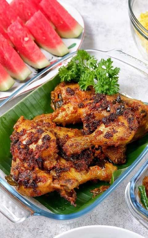 Resep Ayam Panggang Bumbu Kari Enak dan Lezat Serta Mudah Cara Membuatnya 1 ayam panggang bumbu kari