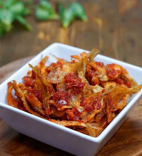 balado ikan asin tawar