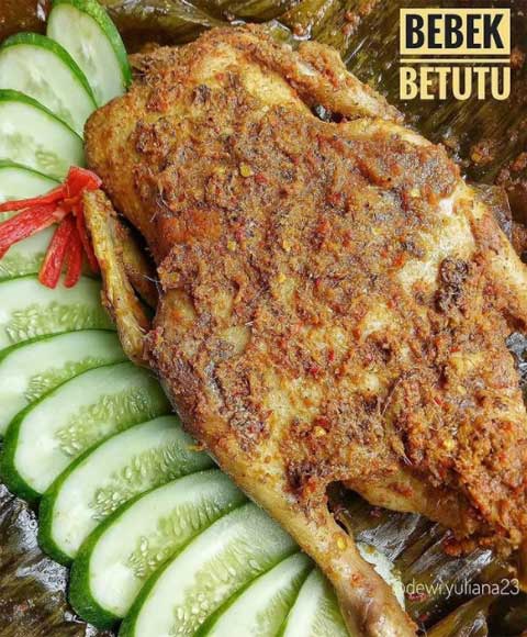 Resep Bebek Betutu ala Rumahan, Enak Gurih dan Lezat 1 resep bebek betutu