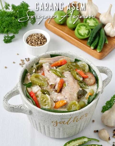 Resep Garang Asam Sayap Ayam Segar Enak dan Lezat 1 garang asam sayap ayam