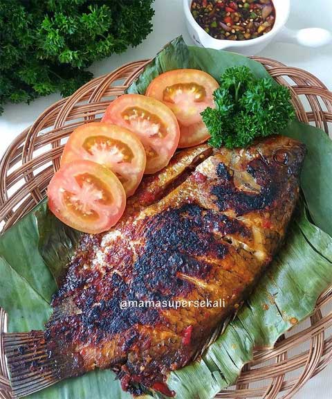 Resep Ikan Bakar Teflon Praktis Enak dan Lezat 1 resep ikan bakar teflon