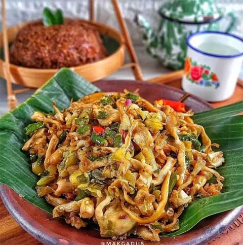 Resep Jamur Tiram Sambel Ijo Hidangan Pedas Gurih Menggugah Selera 1