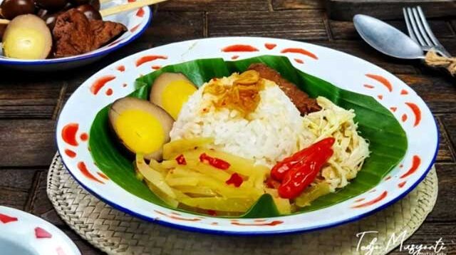 Resep Nasi Ayam Semarang Komplit: Gurih dan Lezatnya Menggugah Selera 1