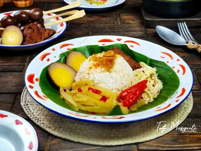 Resep Nasi Ayam Semarang Komplit: Gurih dan Lezatnya Menggugah Selera 1