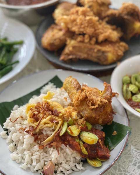 Resep Nasi Uduk Gurih dan Pulen Mudah Cara Membuatnya 1 resep nasi uduk gurih dan pulen
