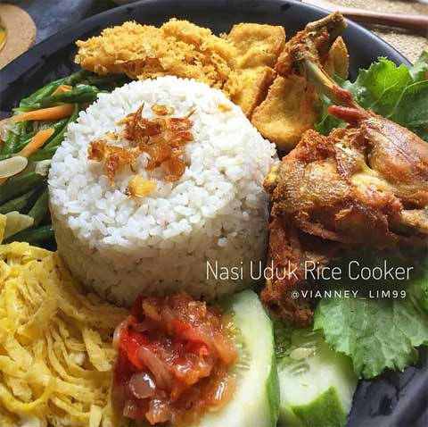 Resep Nasi Uduk Rice Cooker Mudah Cara Membuatnya Enak dan Pas Rasanya 2 nasi uduk rice cooker