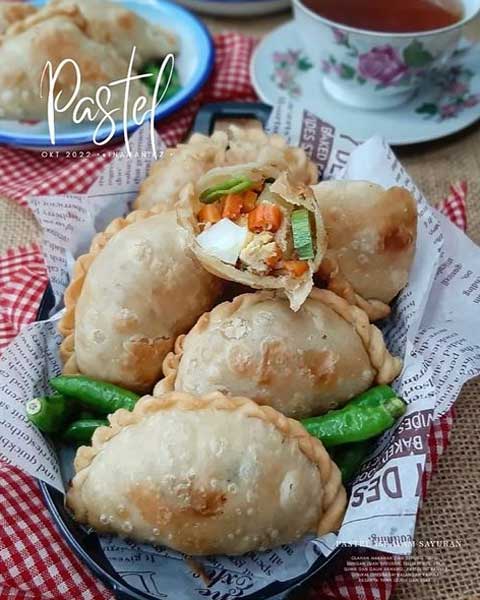Resep Pastel Goreng Camilan Enak dan Gurih Teman Minum Teh 1 resep pastel goreng