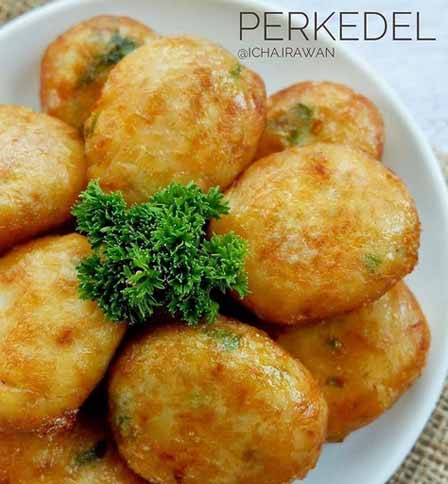 Resep Soto Padang Enak Gurih dan Spesial 2 Perkedel kentang