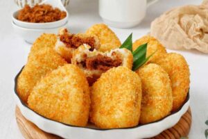 resep lemper goreng isi abon