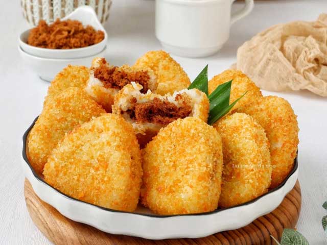 resep lemper goreng isi abon