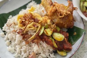 resep nasi uduk gurih dan pulen