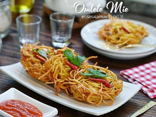 resep omelet mie telur