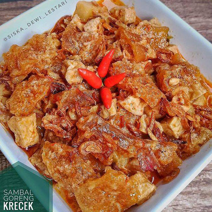 Resep dan Cara Membuat Gudeg Jogja Komplit 2 sambal goreng krecek
