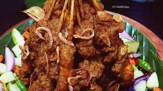 Sate ayam madura