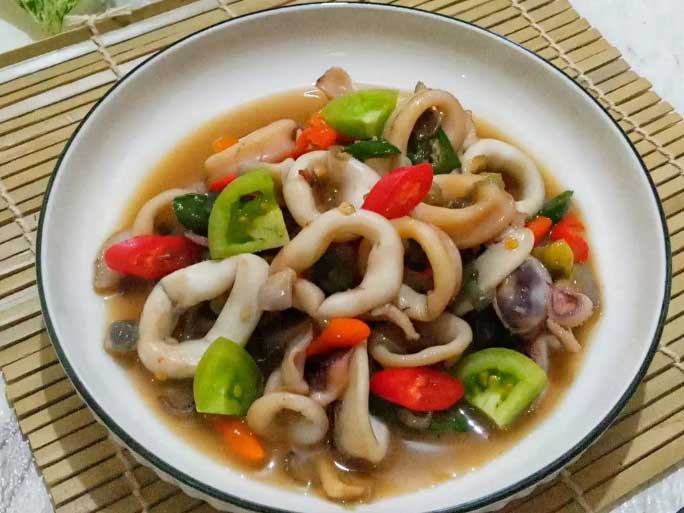 resep tumis cumi cabe ijo