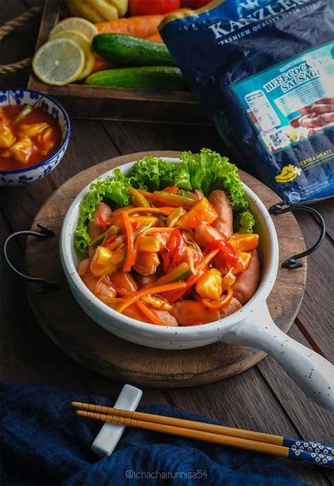 Resep Sosis Asam Manis Praktis Enak dan Lezat 2 sosis asam manis