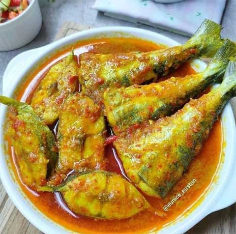 Resep Tenggiri Asam Pedas Hidangan Utama Penggugah Selera Makan 1 resep tenggiri asam pedas